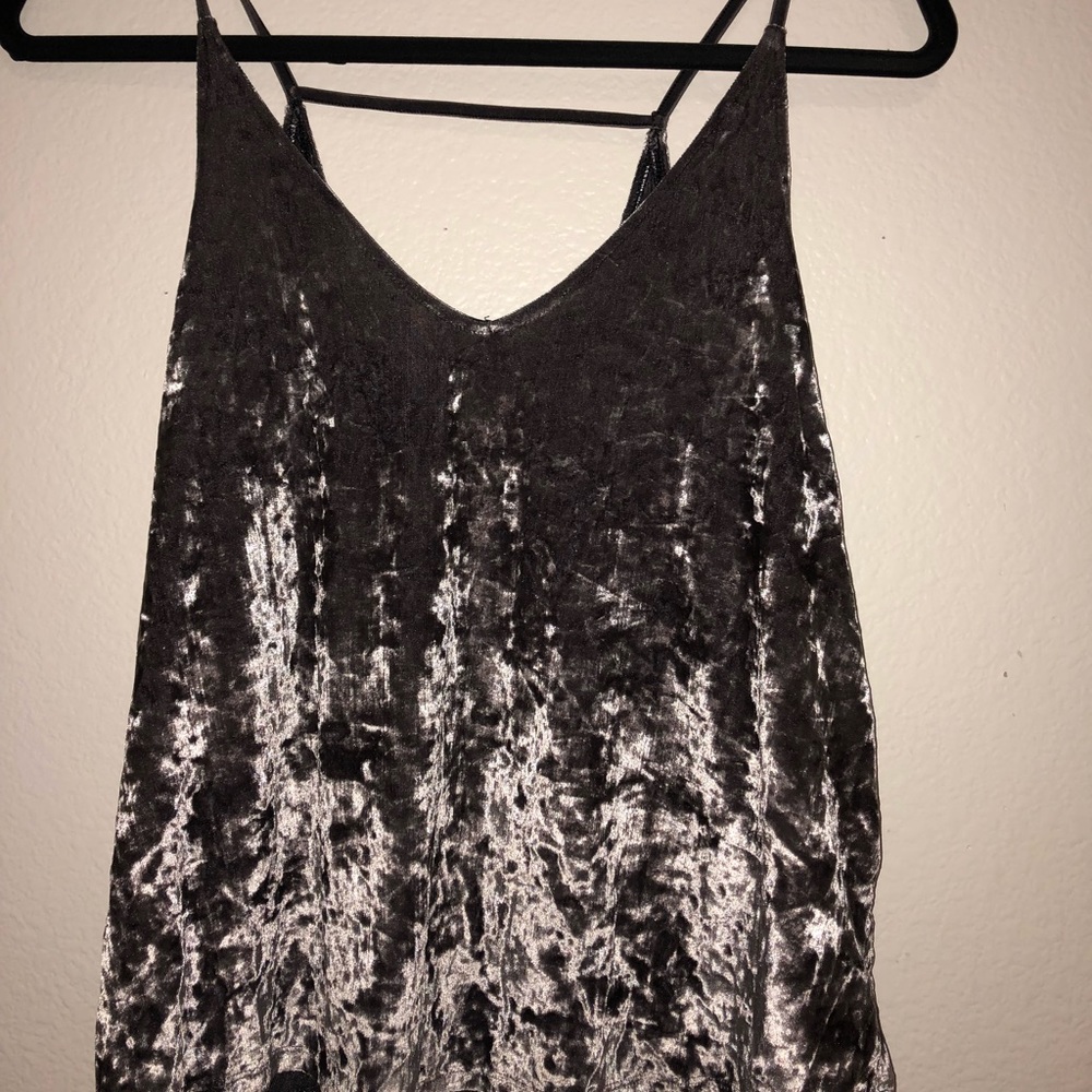 American Eagle Outfitters crushed velvet tank